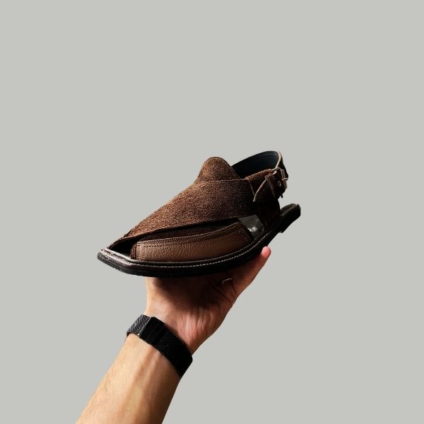 🤎 Side Stripe Dark Brown Suede Peshawari Chappal