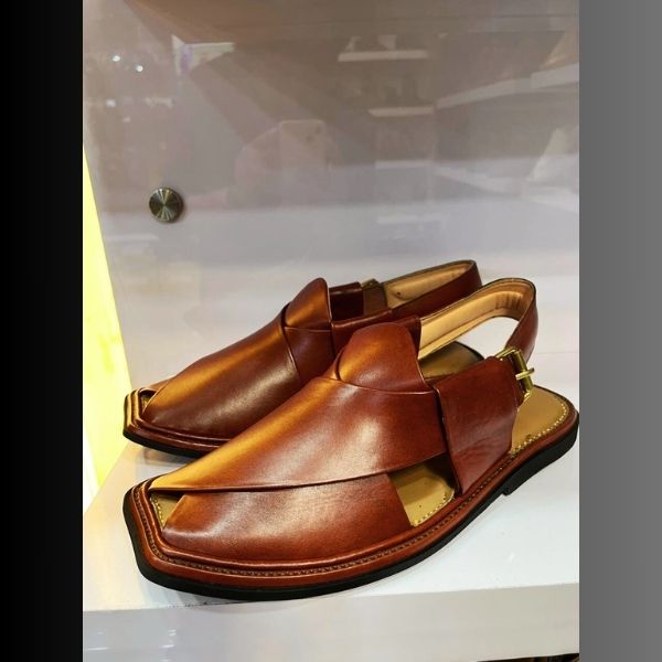 🔥 Smart Zalimi Red Peshawari Chappal